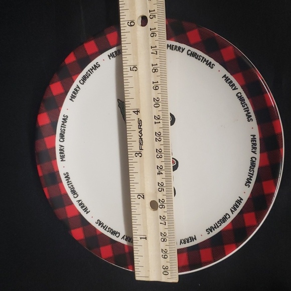 Dennis East International NWT Set/4 Plaid Trimmed Red Truck Ceramic Plates - Picture 5 of 5